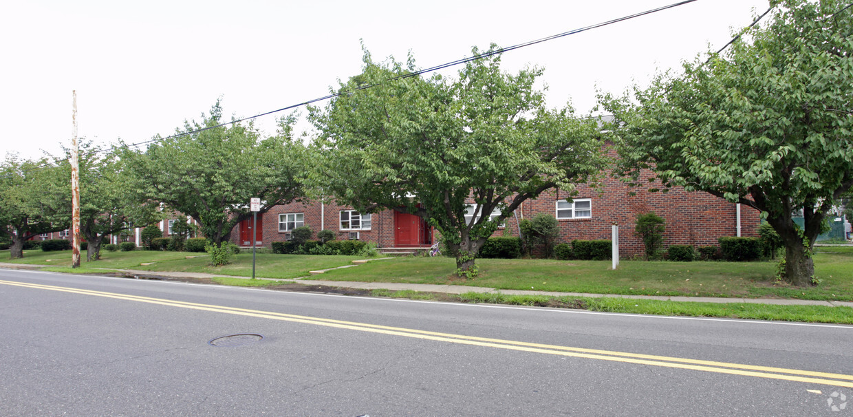 Primary Photo - Liberty Street Apartments