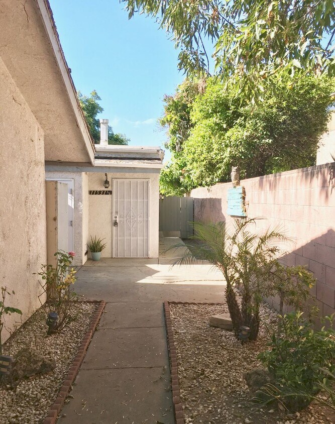 Primary Photo - 11533 216th St