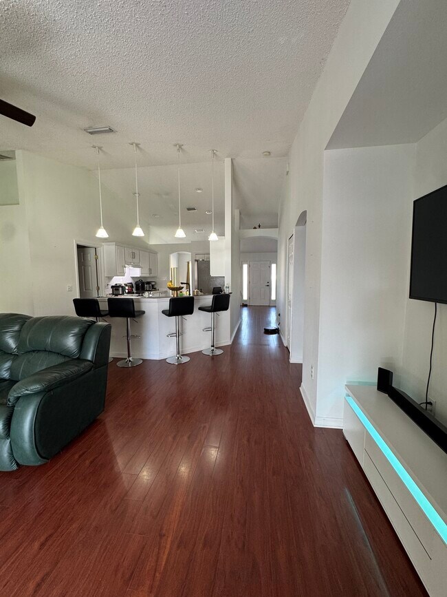 Foto del edificio - 10 Lloret Pl