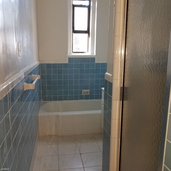 Building Photo - 6770 Yellowstone Blvd