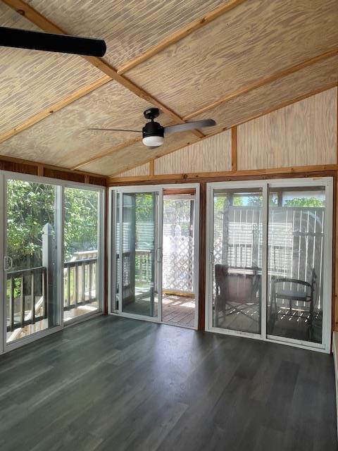 Foto del edificio - 13 Bellport Ln