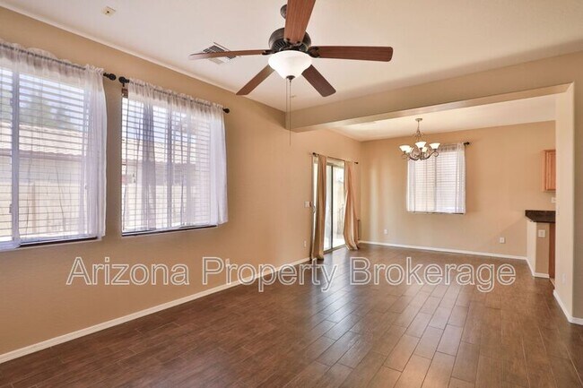 Foto del edificio - 875 S. Porter St.