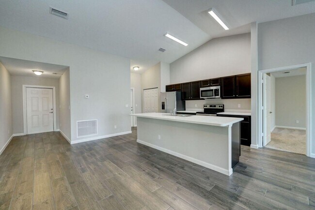 Foto del edificio - 1913 SW Swift Ave