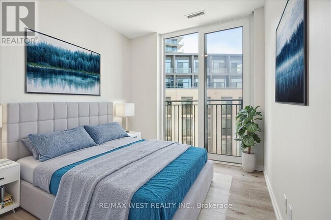 Photo du bâtiment - 1000-1000 Portage Pkwy