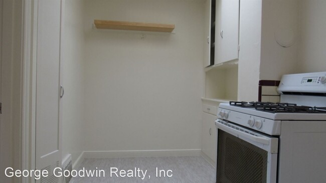 Building Photo - 2 br, 1 bath House - 332 Monticello Street