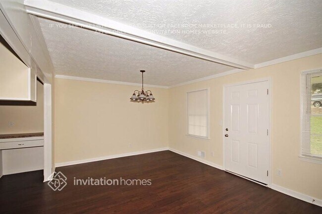 Foto del edificio - 396 Sancho Dr NW