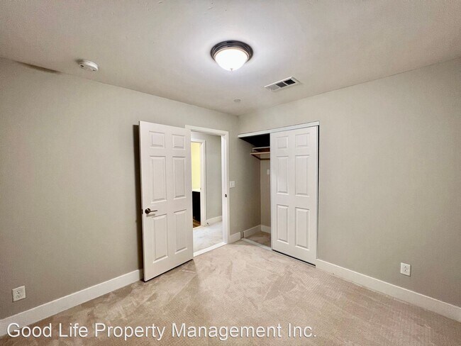 Building Photo - 3 br, 3.5 bath House - 7911 Modern Oasis Dr