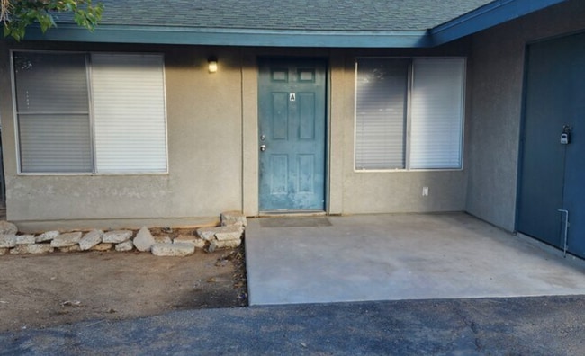Building Photo - 7117 Murray Ln