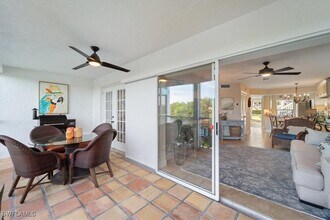 Building Photo - 1375 Mainsail Dr