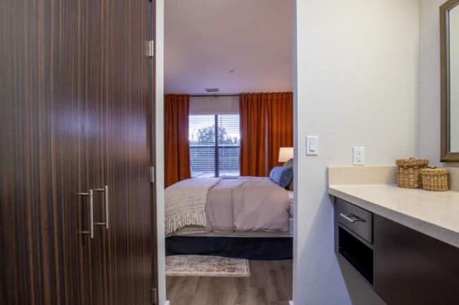 Foto del edificio - 1 bedroom in Houston TX 77070