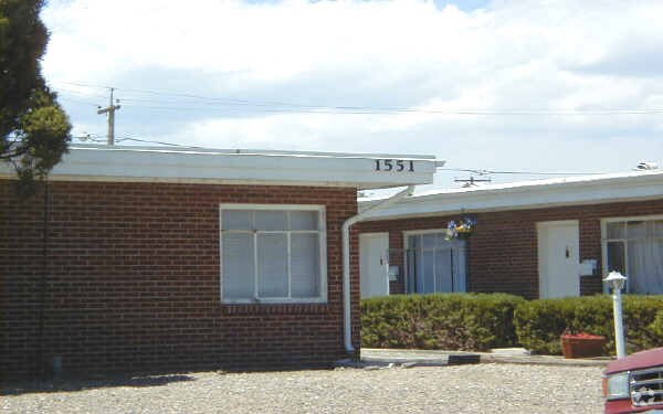 Building Photo - 1551 Alton St