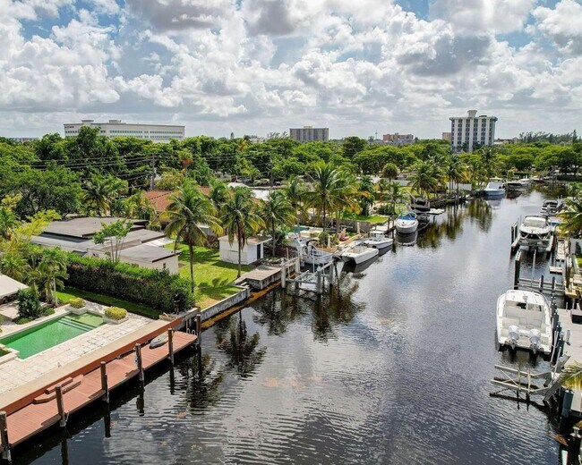 Foto del edificio - 1935 Keystone Blvd