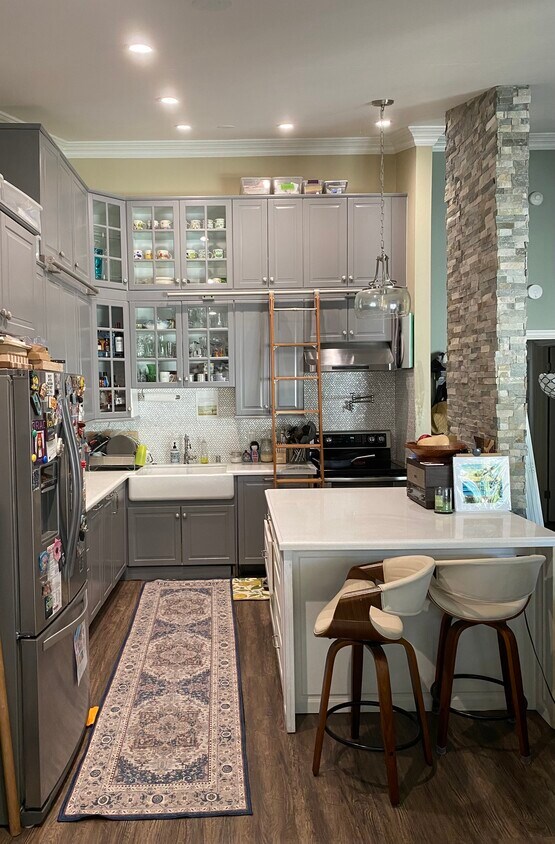 Foto principal - 621 S Prospect Ave