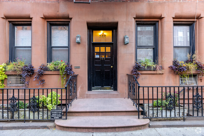 Entrada - Greenwich Village/Soho