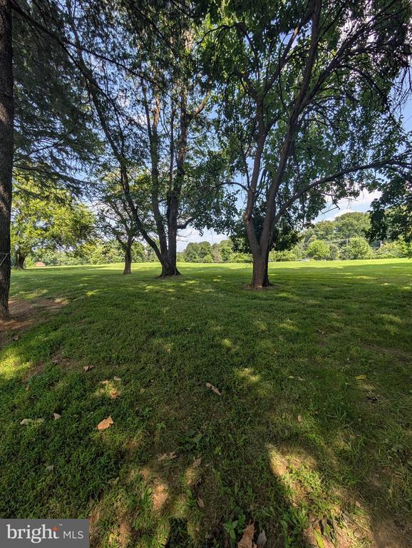 Foto del edificio - 2932 McGee Way