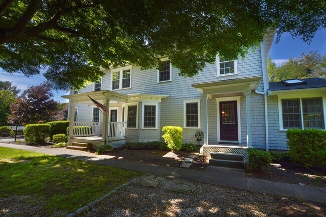 Foto del edificio - 66 Tucker Ln