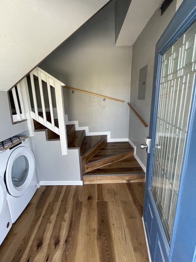 Foto del edificio - 105 W Summit St