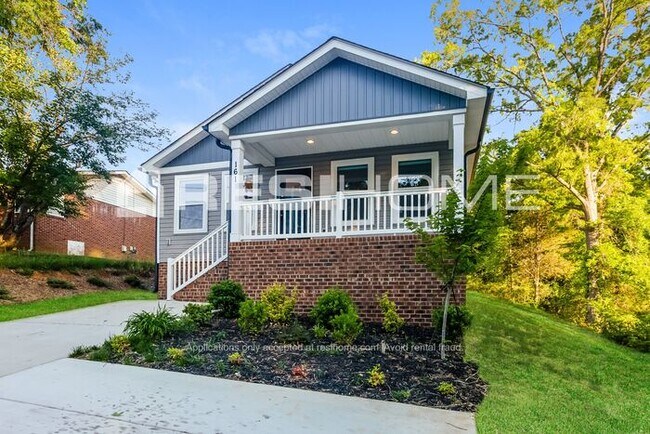 Building Photo - HOME FOR RENT!!
