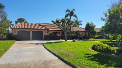 Building Photo - 638 S Owl Dr