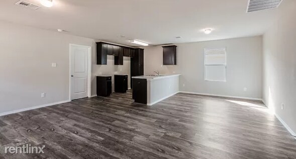 Building Photo - 3 br, 2 bath House - 422 De Herrera