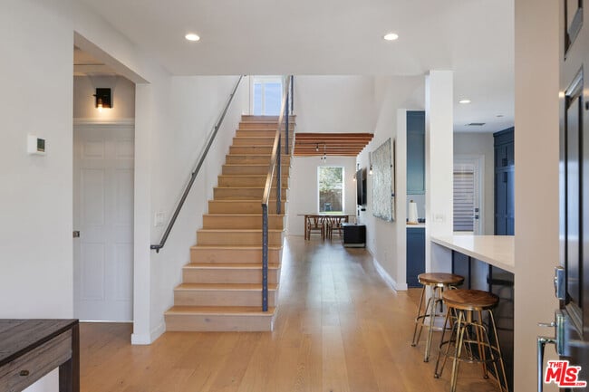 Building Photo - 2264 23rd St