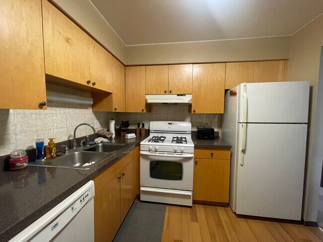 Foto del edificio - 15828 Orlan Brook Dr