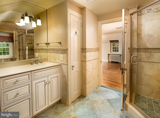 Building Photo - 614 Righters Mill Rd