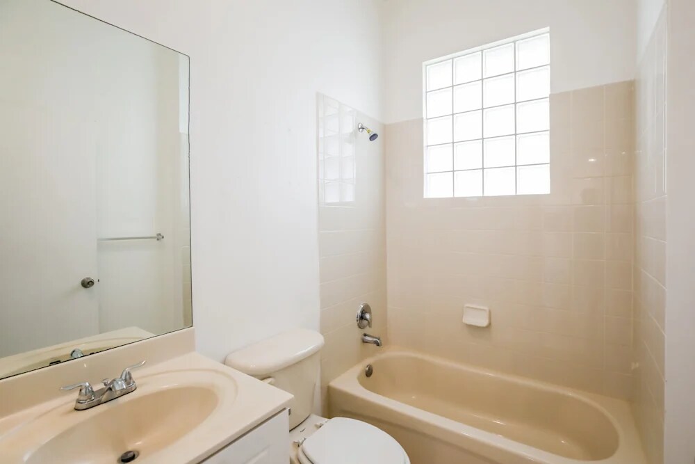 Photo - 1144 E Magnolia Cir (Delray Beach, FL)