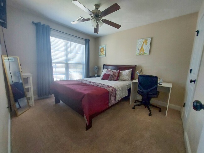 Bedroom2 /w Bath attached - 737 Leela Ct