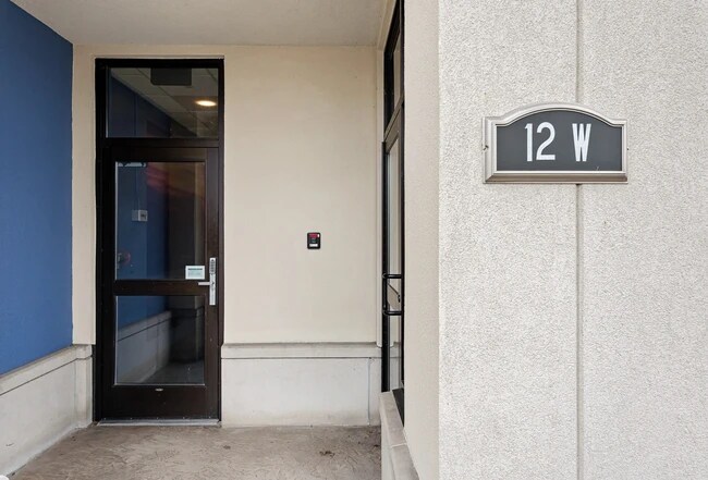 Foto del edificio - 12 Washington Ave