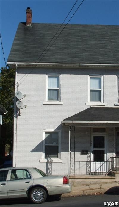 Primary Photo - 705 Wyandotte St