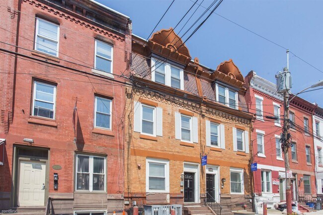 Foto del edificio - 3 br, 2 bath Duplex - 1822 WILLINGTON ST U...