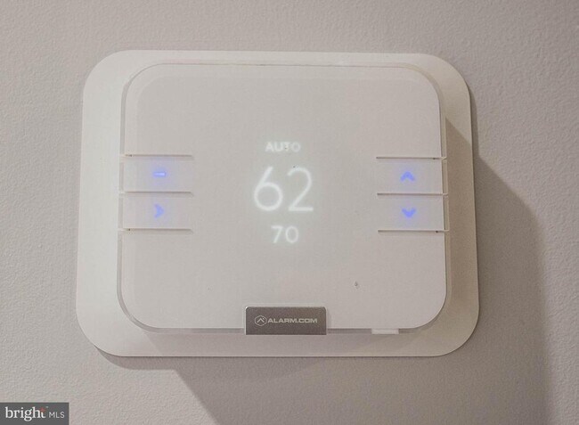 Foto del edificio - 218 W Main St