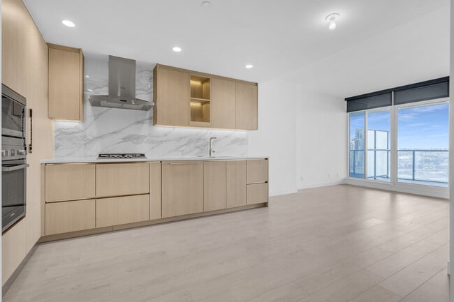 Building Photo - 2401-4880 Lougheed Highway