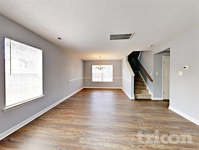 Foto del edificio - 3118 Montcalm Ct