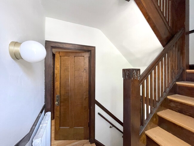 Front Entry - 4100 W Newport Ave