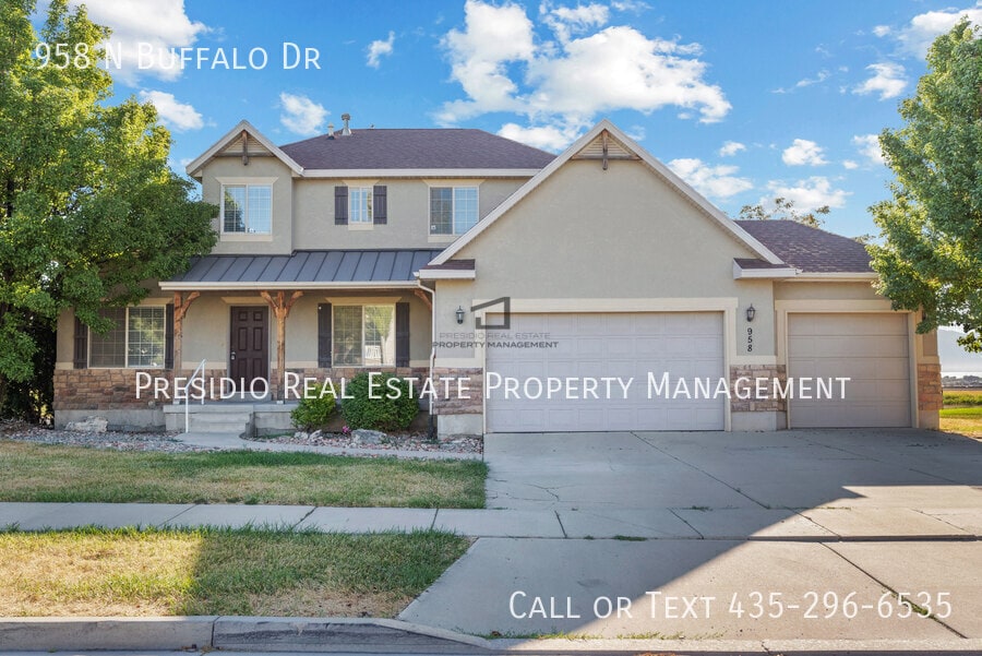 Primary Photo - 958 N Buffalo Dr