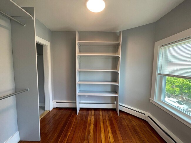 Foto del edificio - 356 Somerville Ave