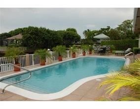 Building Photo - 4 br, 5.5 bath  - 50 N Compass Dr