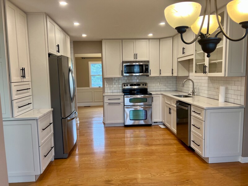 Building Photo - 106 Meadowview Ct