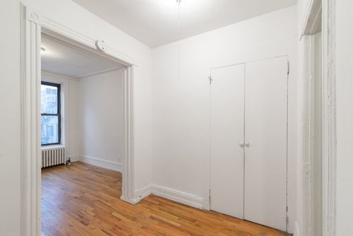 Foto del edificio - 1730 2nd Ave