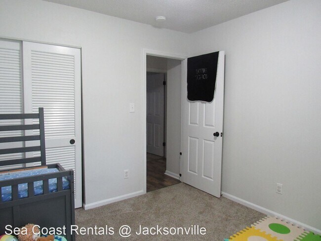 Building Photo - 3 br, 2 bath House - 625 Winchester Rd.
