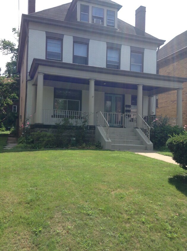 street view - 5440 Baywood St