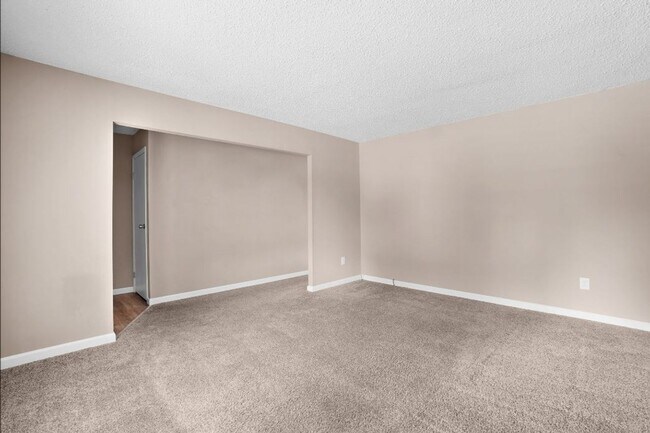 Building Photo - Upgraded 3-Bedroom Home in North County Florissant – Spacious, Convenient, Move-In Ready