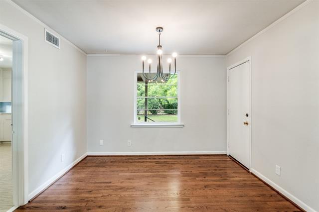 Foto del edificio - 9831 Mercer Dr