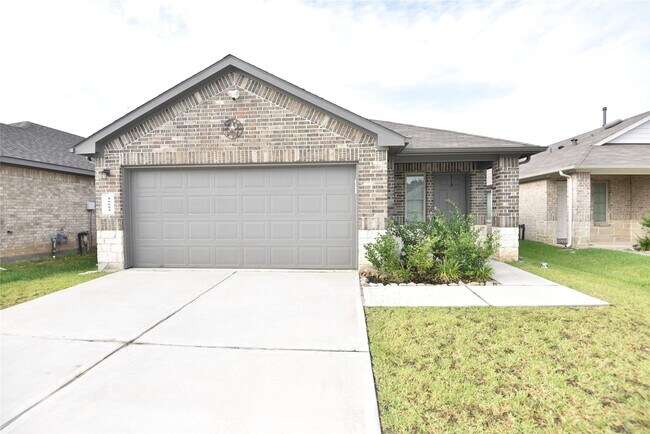 Foto del edificio - 16684 Lonely Pines Dr