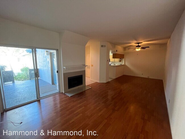 Foto del edificio - 2 br, 2.5 bath House - 5530 Spanish Oak Ln...