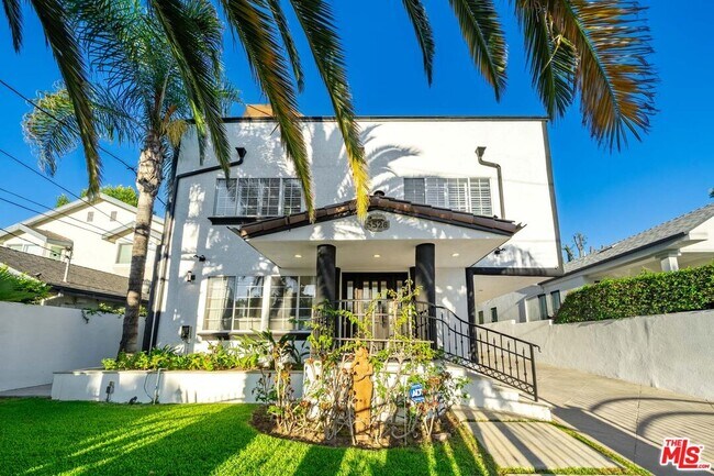 Foto del edificio - 5526 Sylvia Ave