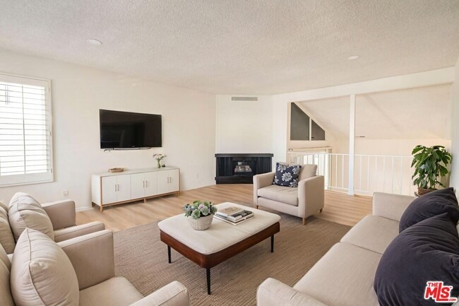 Building Photo - 1134 23rd St