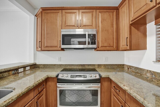 Foto del edificio - 2201 SE 9th St